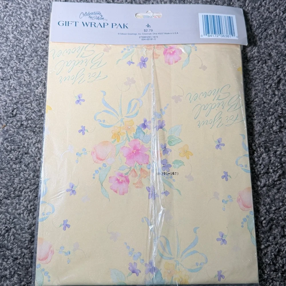 5/$25 VINTAGE Bridal Shower Wrapping Paper Floral Bouquet